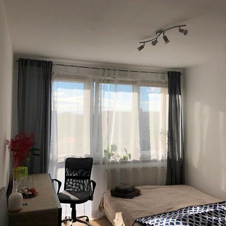 M&B Pokoj Przy Rondzie Daszynskiego Warszawa Eksteriør bilde