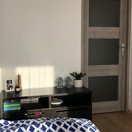 M&B Pokoj Przy Rondzie Daszynskiego Warszawa Eksteriør bilde